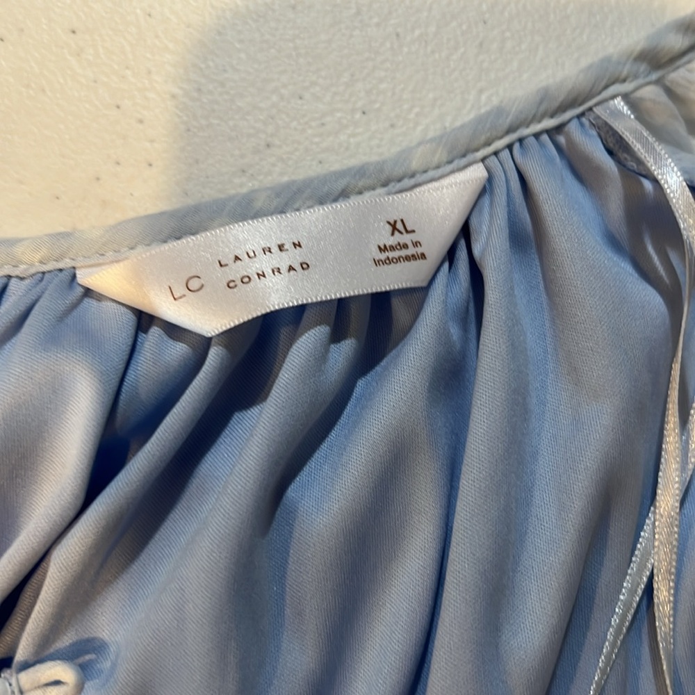 #101. 🪷Blue blouse. Lauren Conrad. Xl - Picture 4 of 10